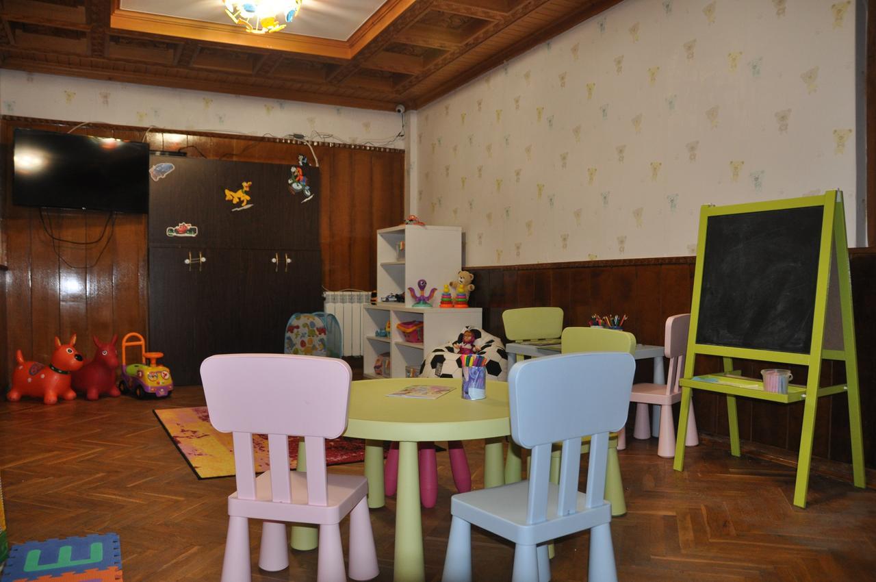 Family Hotel Balkanci Uzana Dış mekan fotoğraf